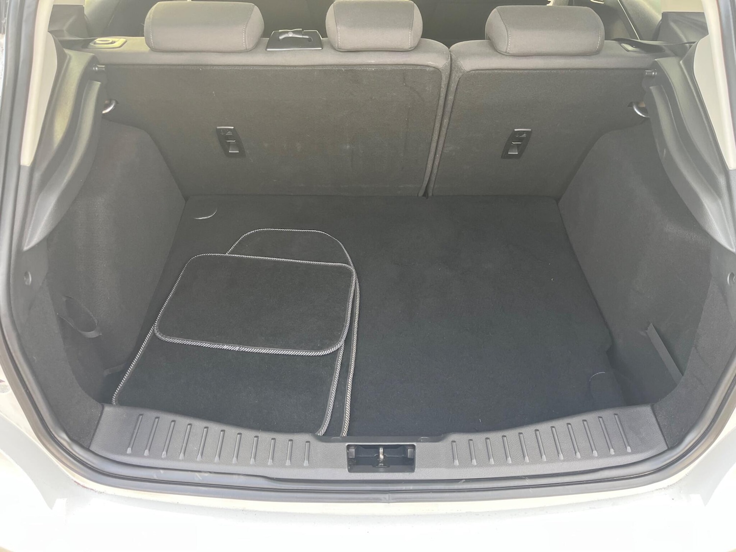 Used Ford Focus 2017 for sale - 76138570: Photo 7