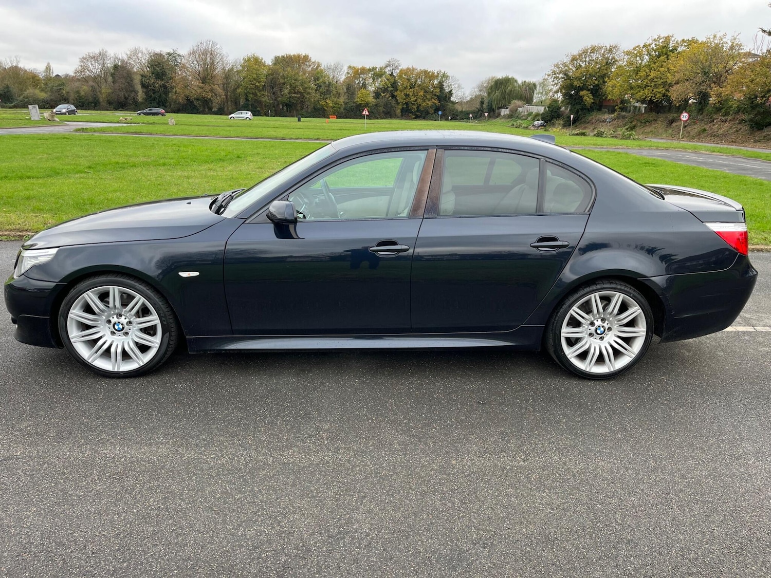 Used BMW 5 Series for sale - 76727255: Photo 8