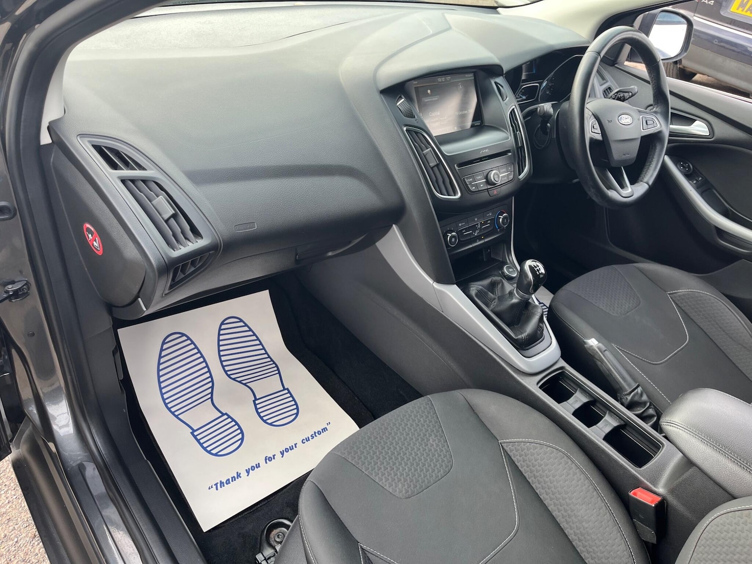 Used Ford Focus 2016 for sale - 76041798: Photo 12
