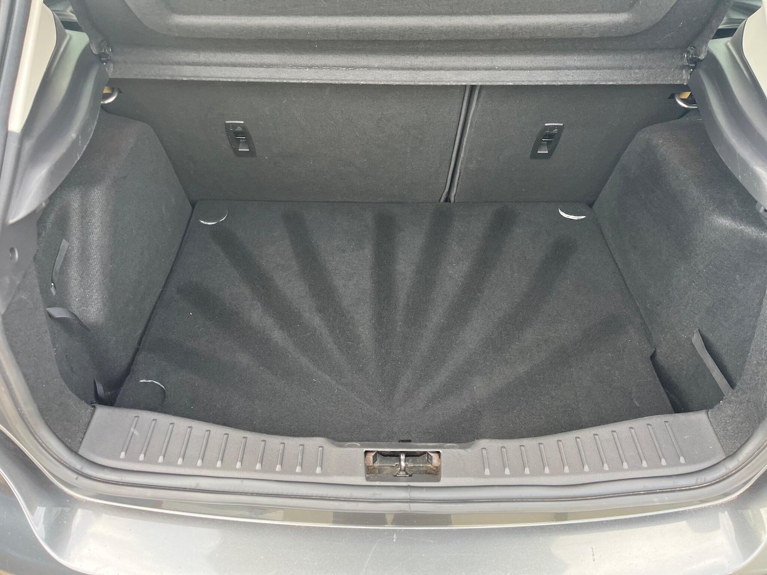 Used Ford Focus 2016 for sale - 76041798: Photo 7