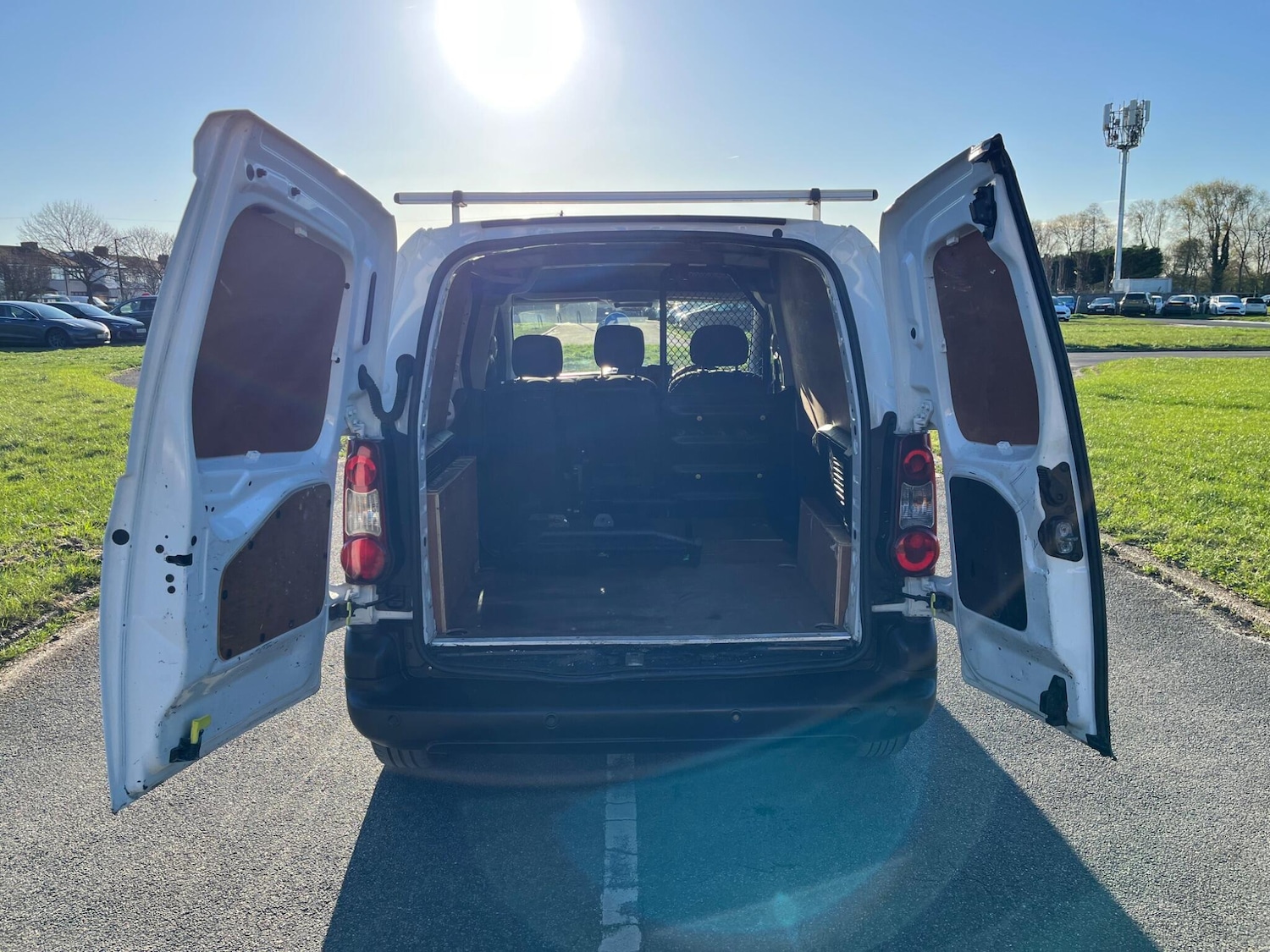 Used Peugeot Partner 2018 for sale - 76645905: Photo 10