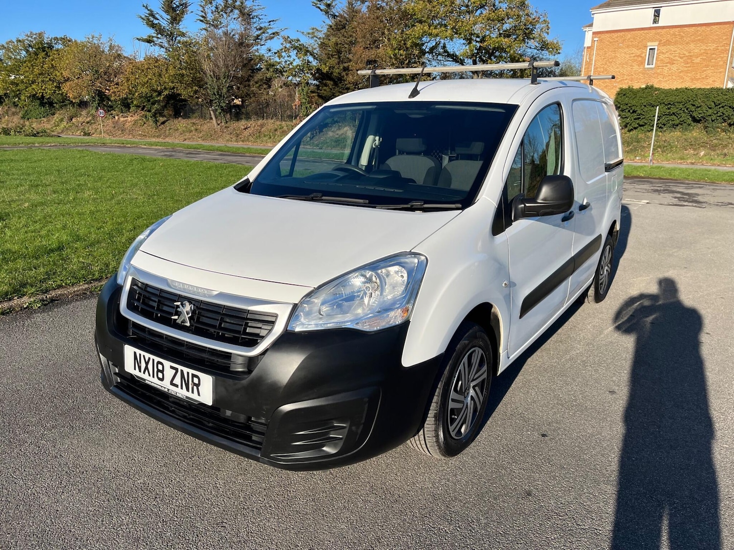 Used Peugeot Partner 2018 for sale - 76645905: Photo 3