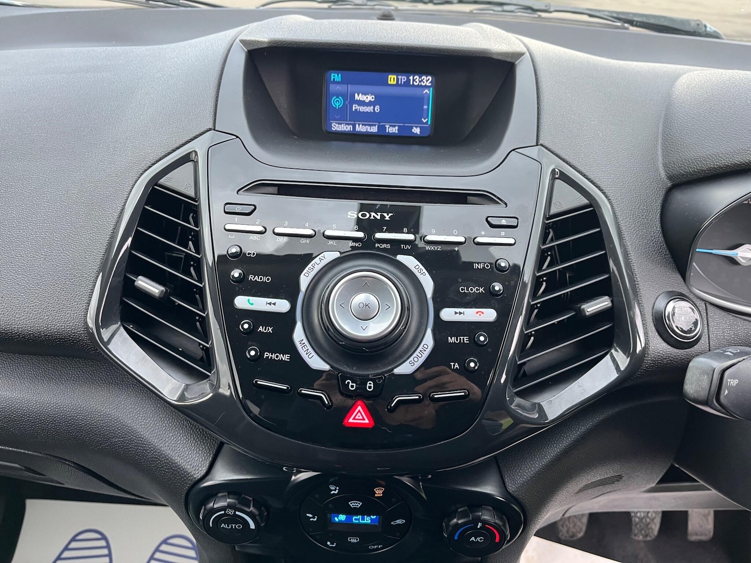 Used Ford Ecosport 2017 for sale - 77537161: Photo 21