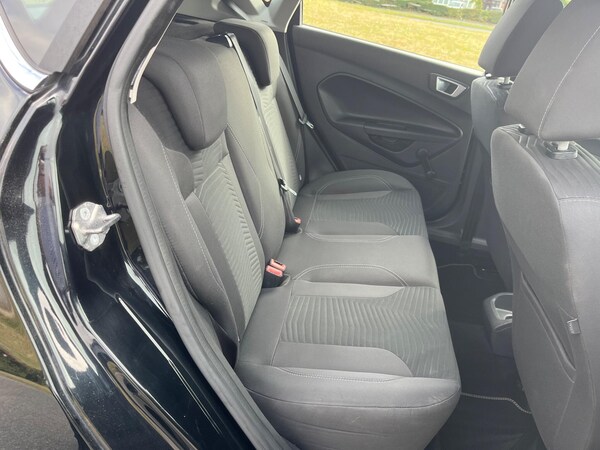 Used Ford Fiesta 2016 for sale - 75624247: Photo 16