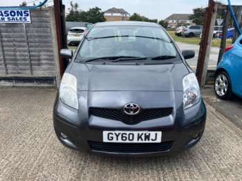 Used Toyota Yaris 2010 for sale - 74686575: Photo