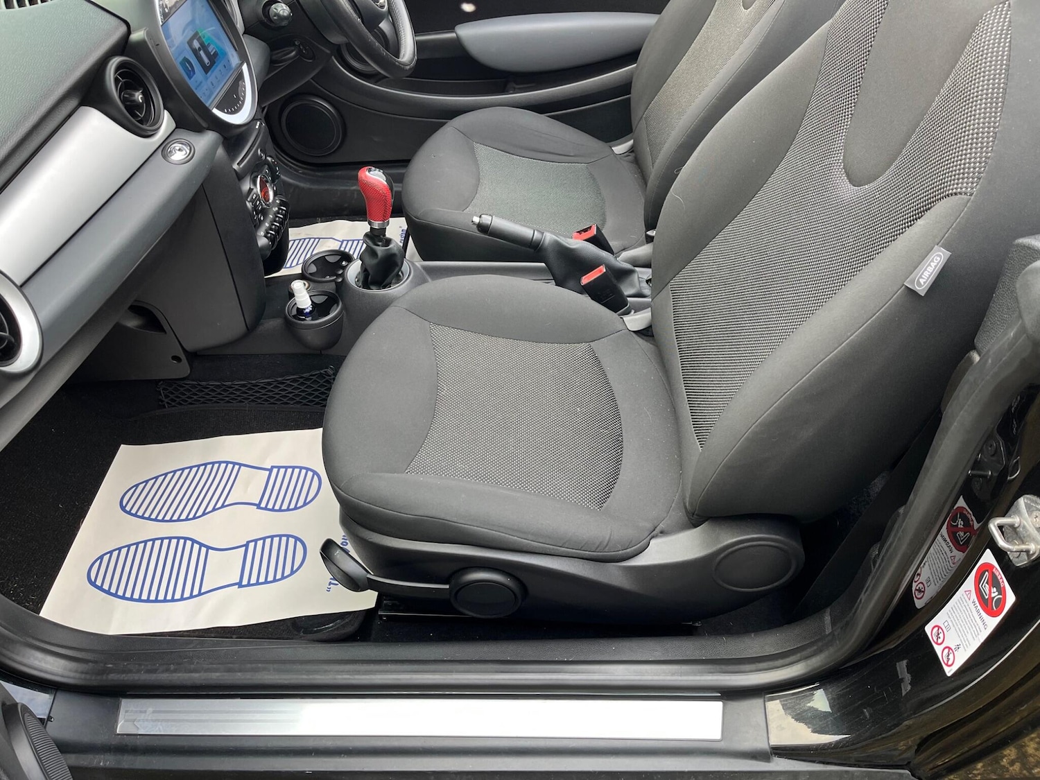 Used MINI Convertible 2012 for sale - 76359834: Photo 14