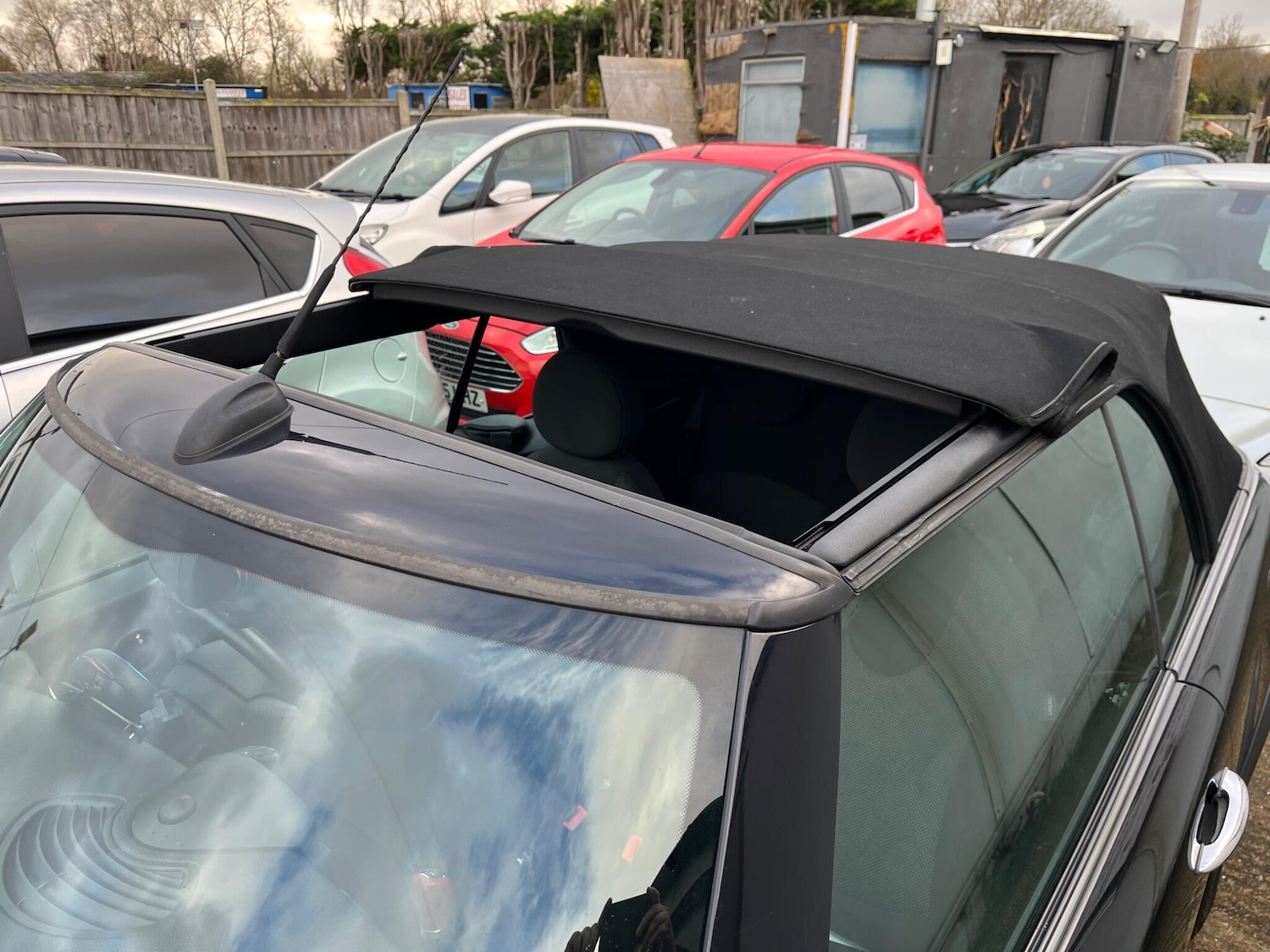 Used MINI Convertible 2012 for sale - 76359834: Photo 16