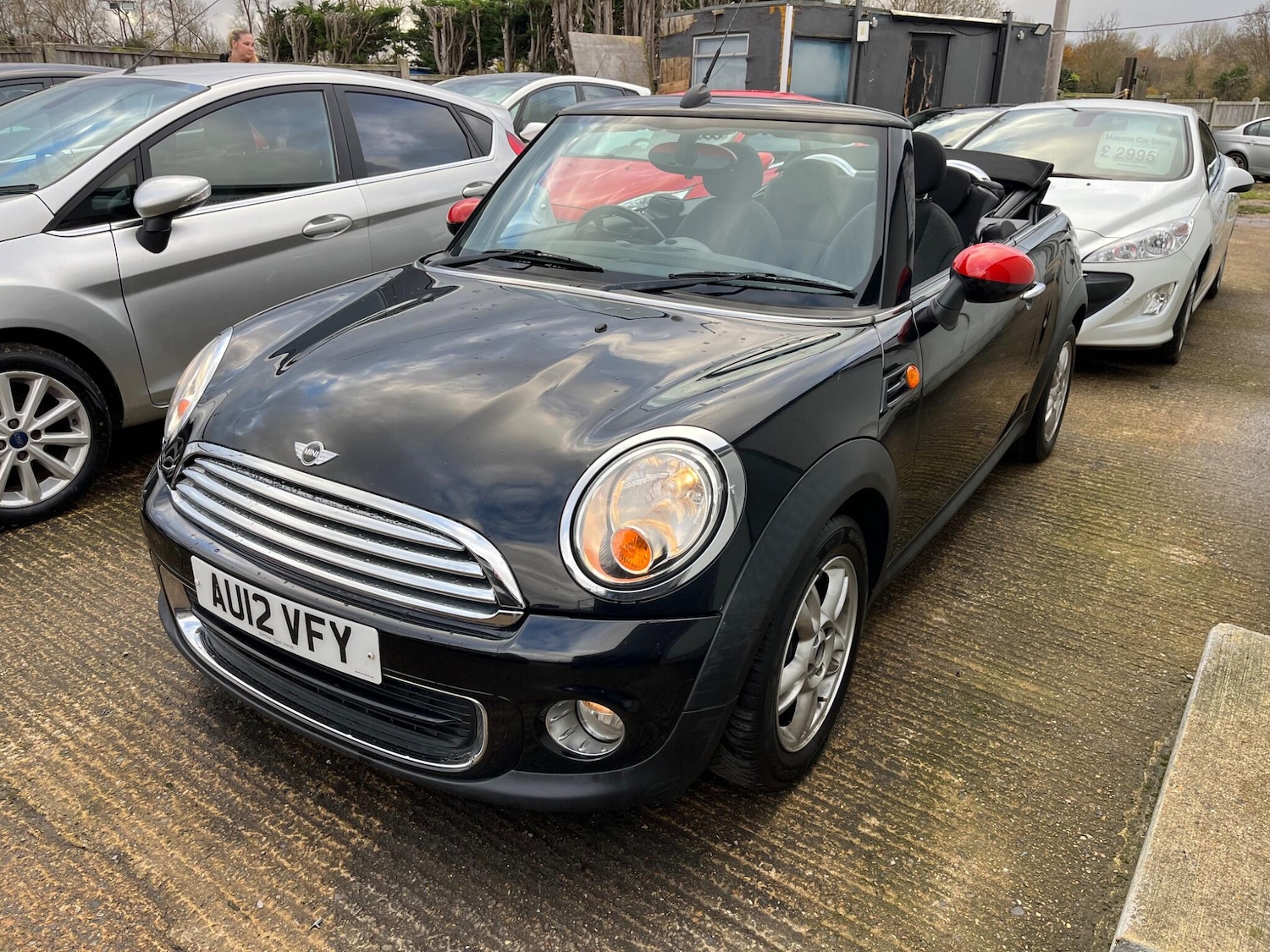 Used MINI Convertible 2012 for sale - 76359834: Photo 3