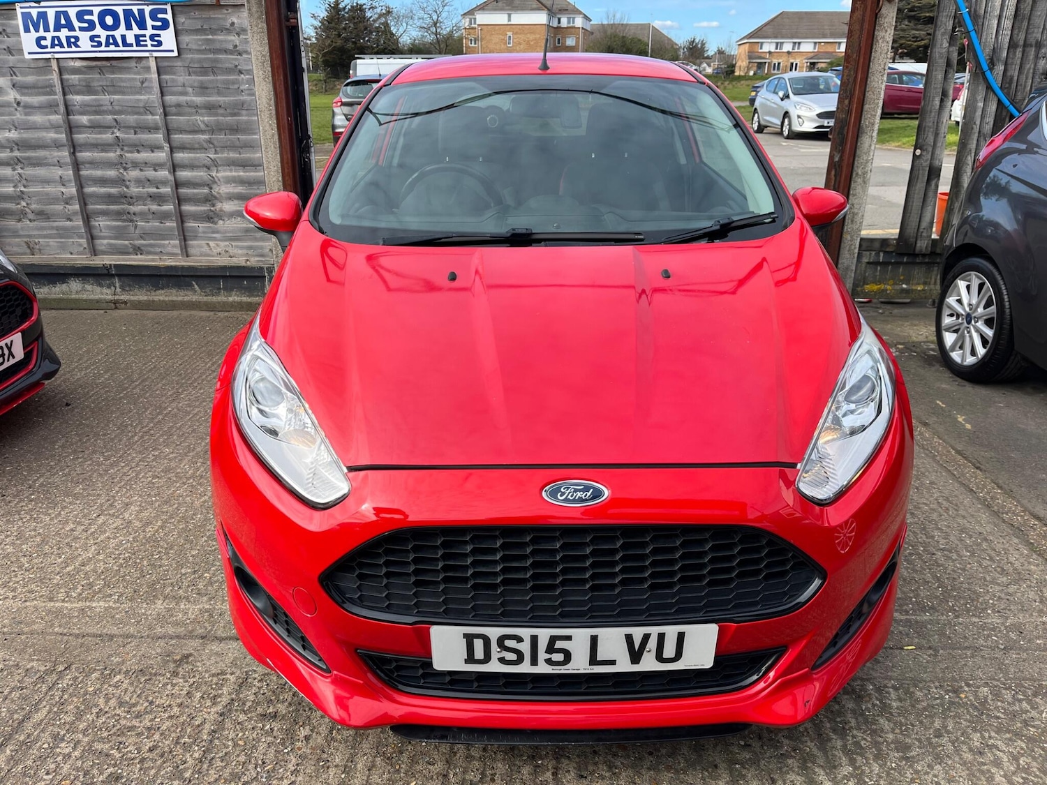 Used Ford Fiesta 2015 for sale - 78034504: Photo 2