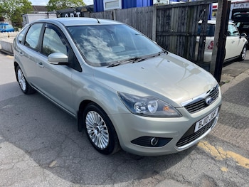 Used Ford Focus 2010 for sale - 78245666: Photo