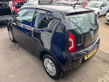 Used Volkswagen up! 2013 for sale - 79012533: Photo