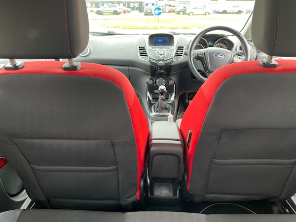 Used Ford Fiesta 2016 for sale - 74935295: Photo 10