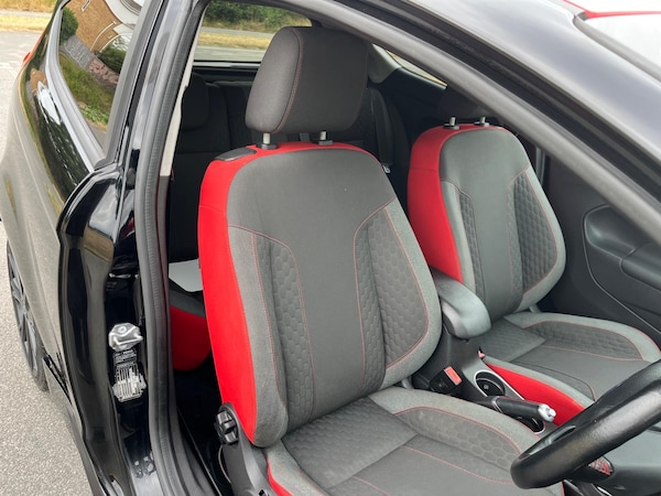 Used Ford Fiesta 2016 for sale - 74935295: Photo 13