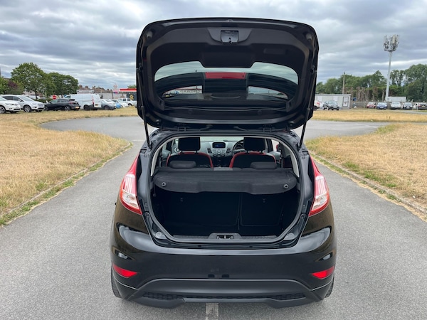 Used Ford Fiesta 2016 for sale - 74935295: Photo 9