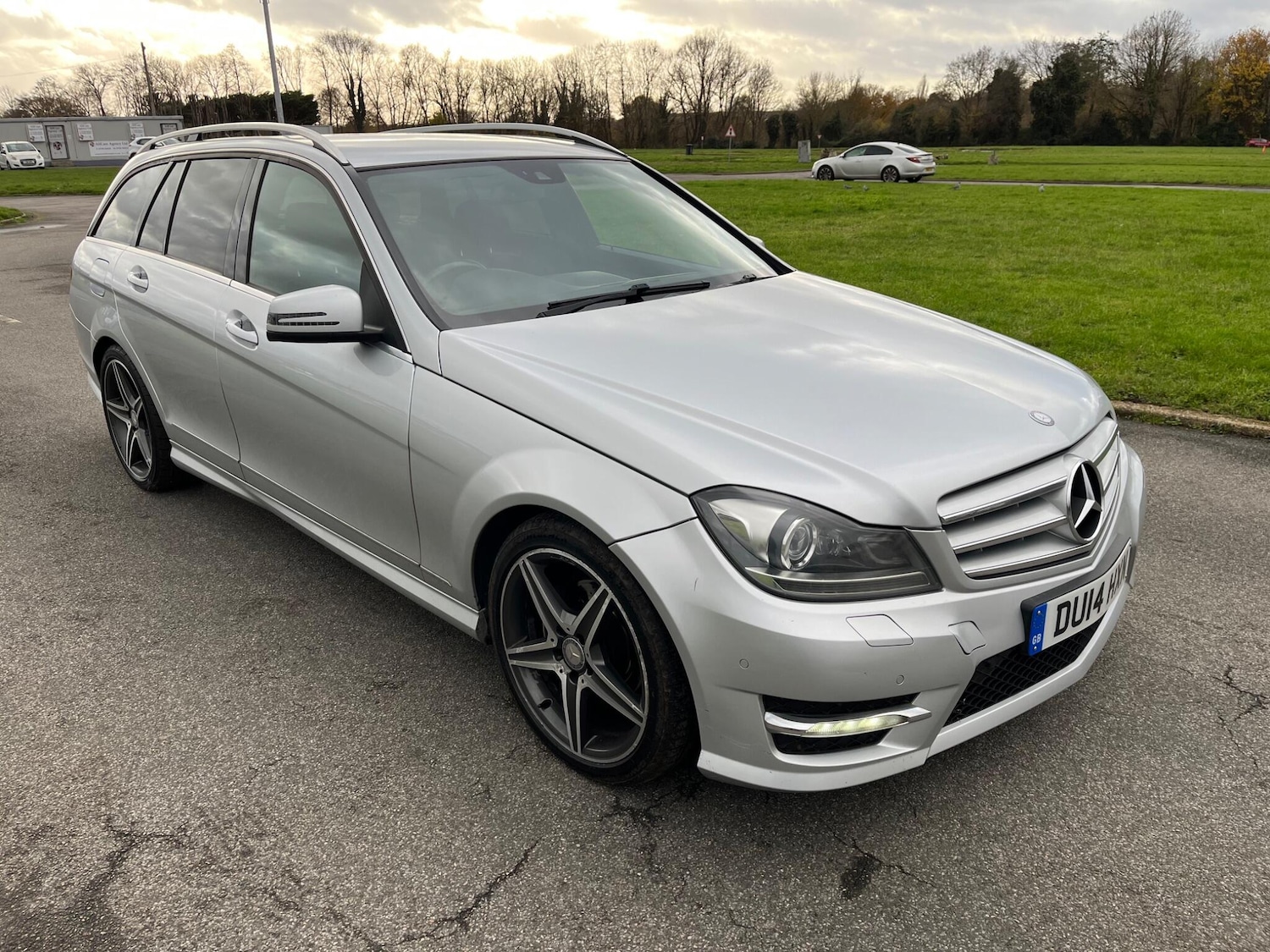 Used Mercedes-Benz C Class 2014 for sale - 76850006: Photo 1