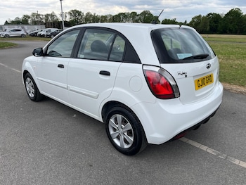 Used Kia Rio 2010 for sale - 78462274: Photo