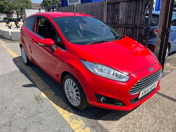 Used Ford Fiesta 2014 for sale - 78999807: Photo