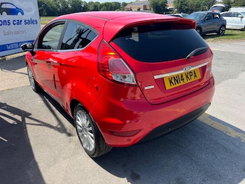 Used Ford Fiesta 2014 for sale - 78999807: Photo