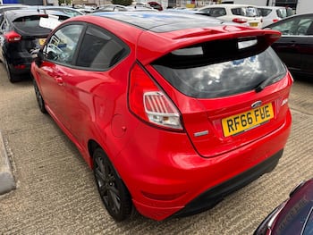 Used Ford Fiesta 2017 for sale - 78947122: Photo
