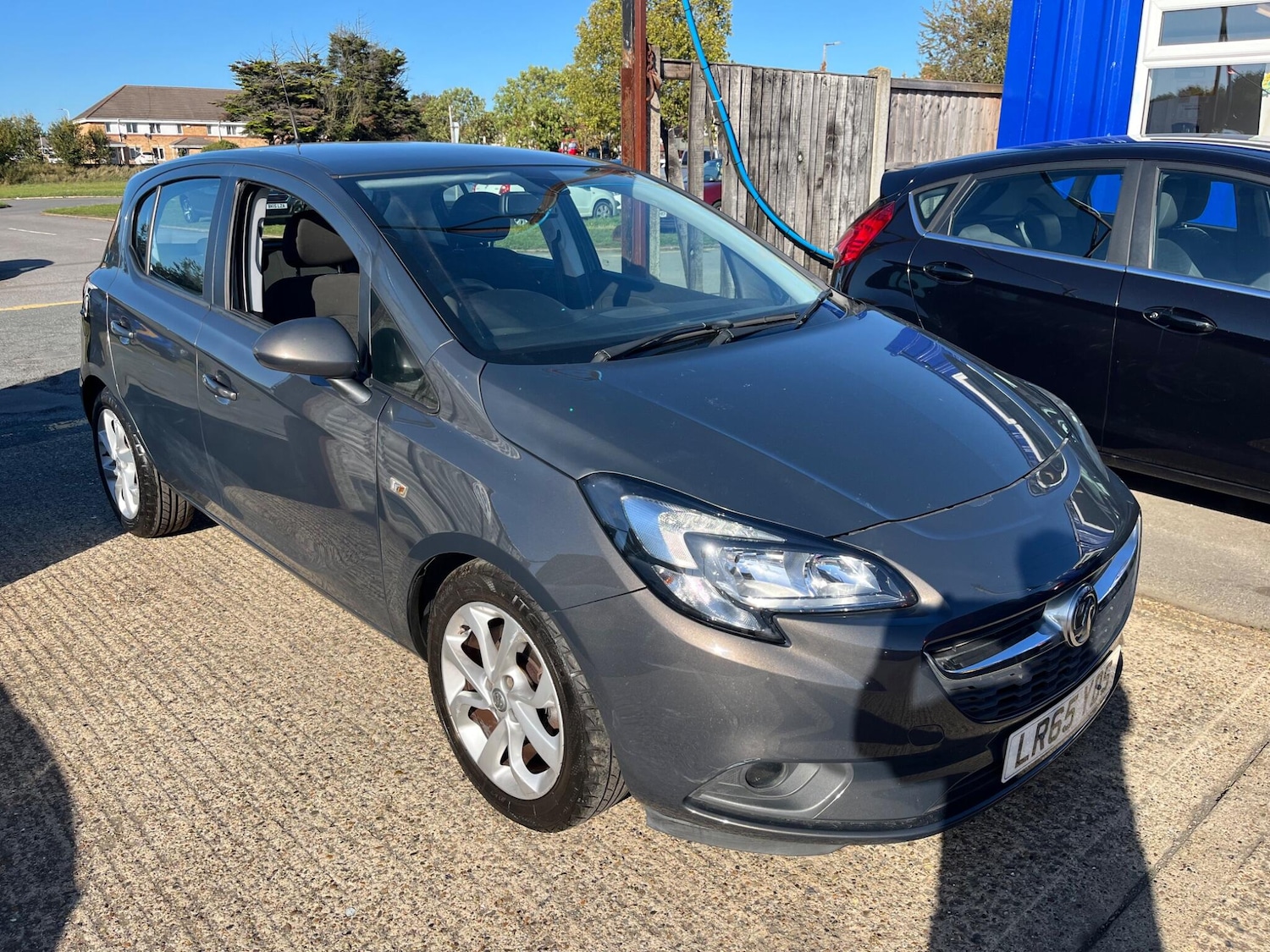Used Vauxhall Corsa 2015 for sale - 76251046: Photo 1