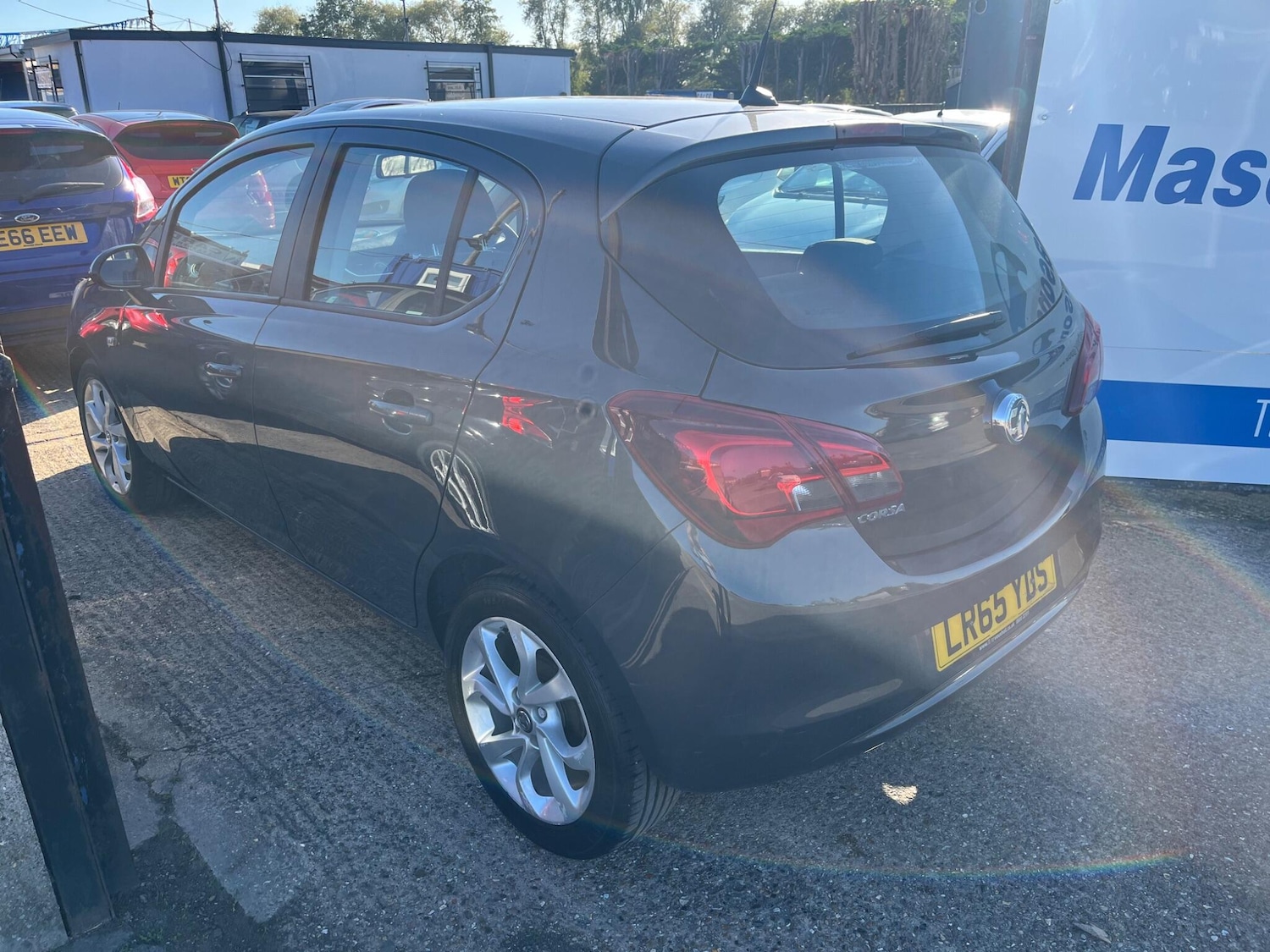 Used Vauxhall Corsa 2015 for sale - 76251046: Photo 4