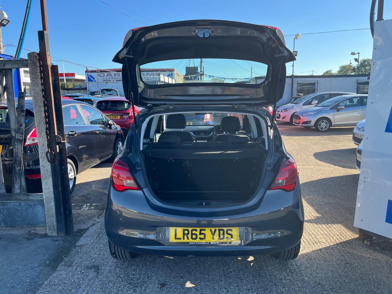 Used Vauxhall Corsa 2015 for sale - 76251046: Photo 7