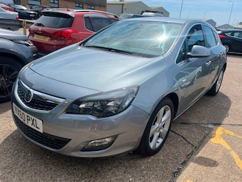 Used Vauxhall Astra 2010 for sale - 79256333: Photo