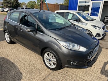 Used Ford Fiesta 2016 for sale - 79645057: Photo