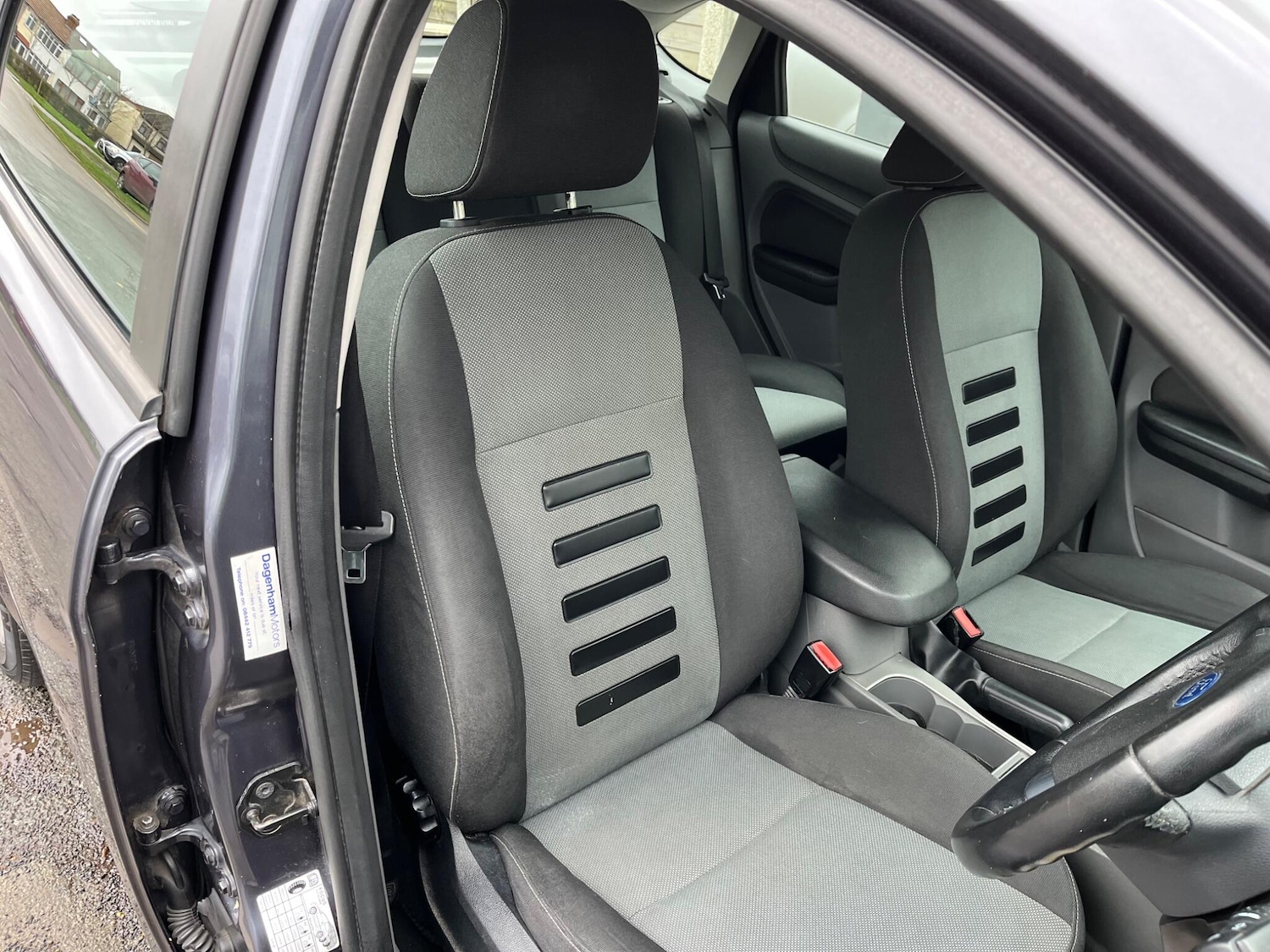 Used Ford Focus 2009 for sale - 77611661: Photo 10