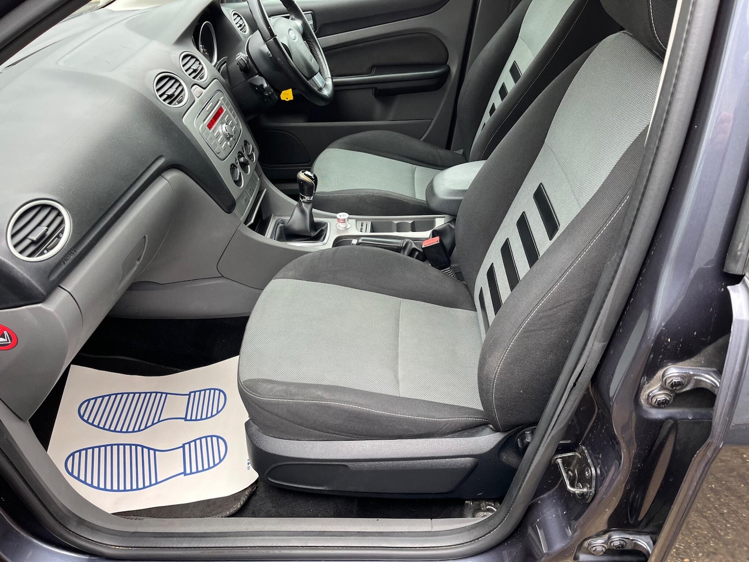 Used Ford Focus 2009 for sale - 77611661: Photo 12