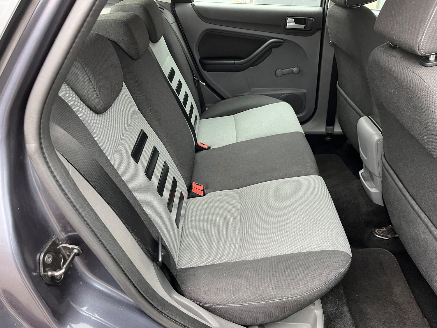 Used Ford Focus 2009 for sale - 77611661: Photo 14