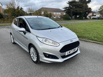 2017 (17) - 1.0T EcoBoost Zetec Euro 6 (s/s) 3dr