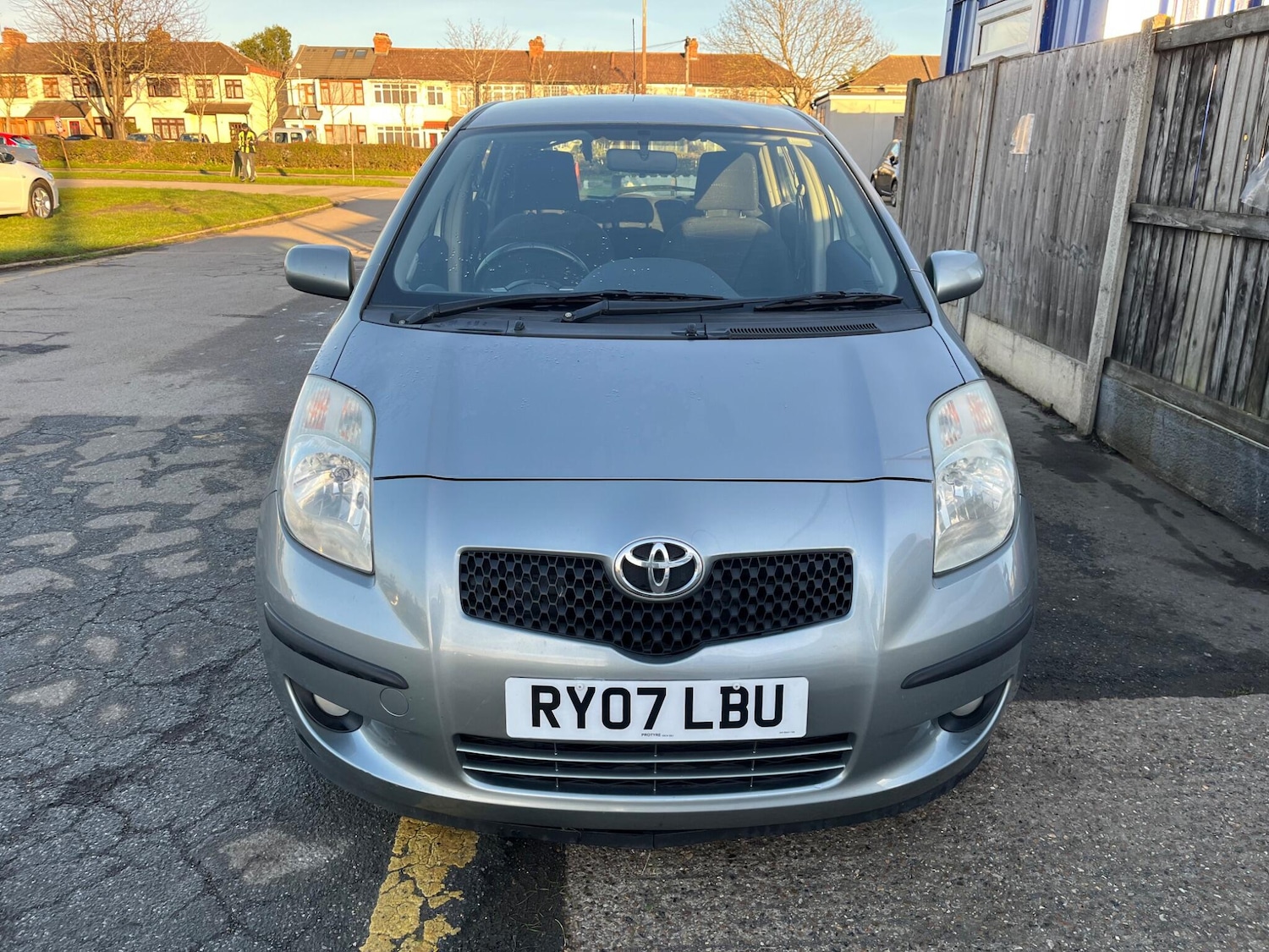 Used Toyota Yaris 2007 for sale - 76714400: Photo 2