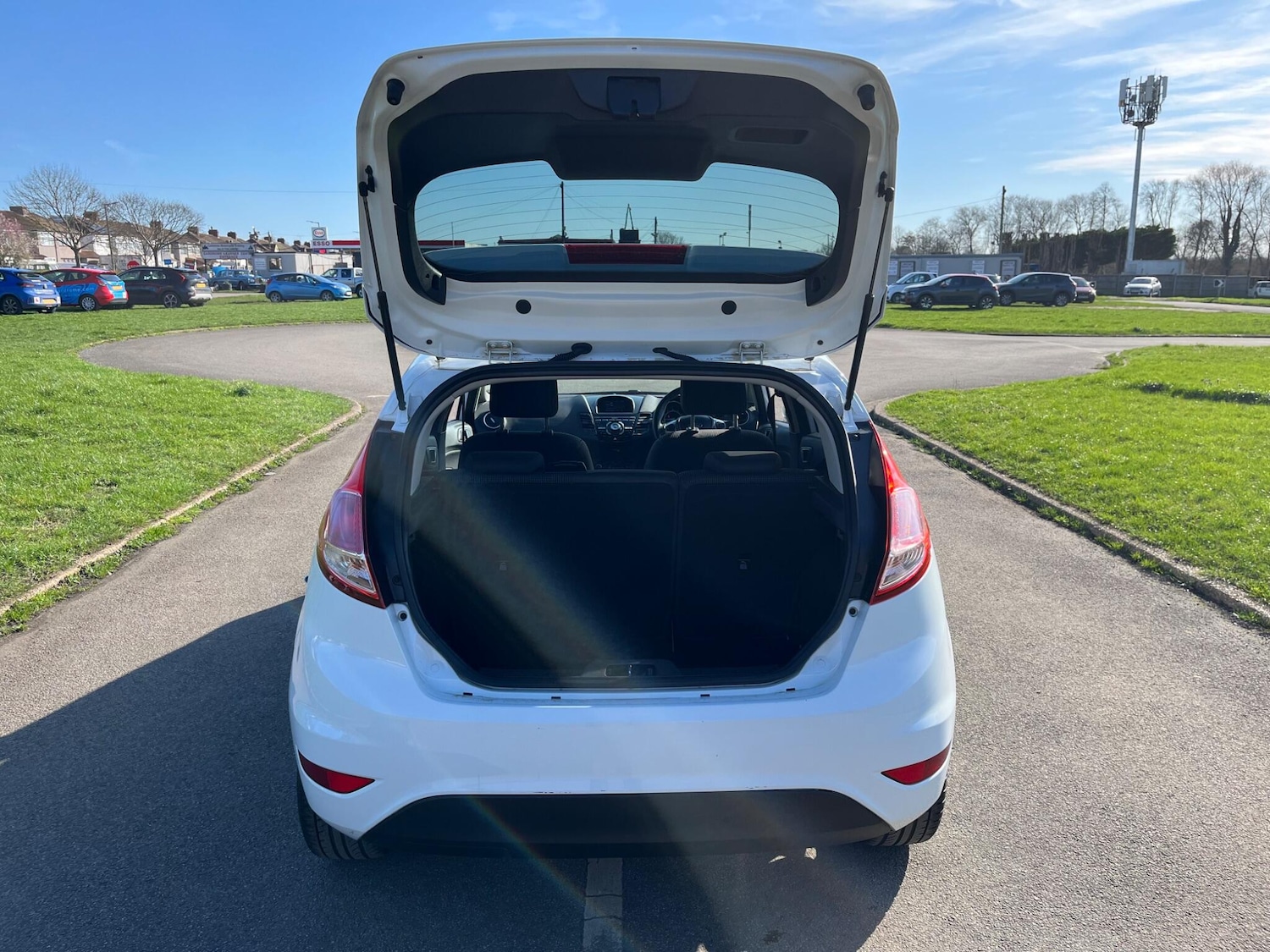 Used Ford Fiesta 2015 for sale - 77279124: Photo 9