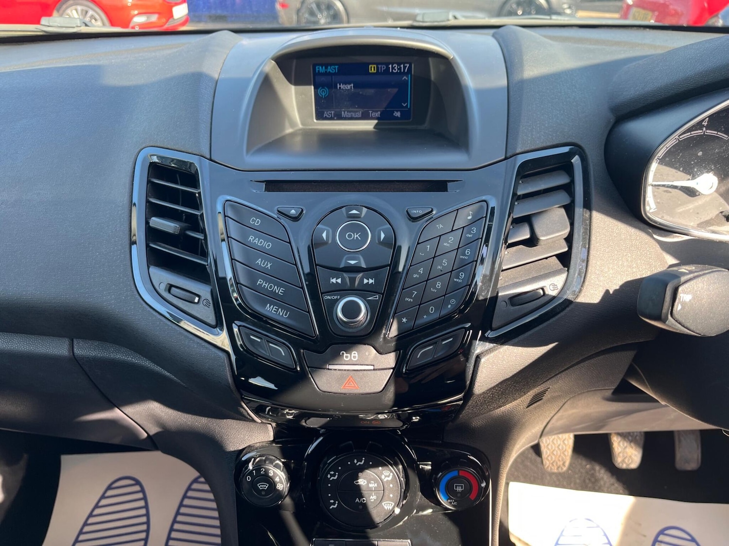 Used Ford Fiesta 2017 for sale - 77237638: Photo 15