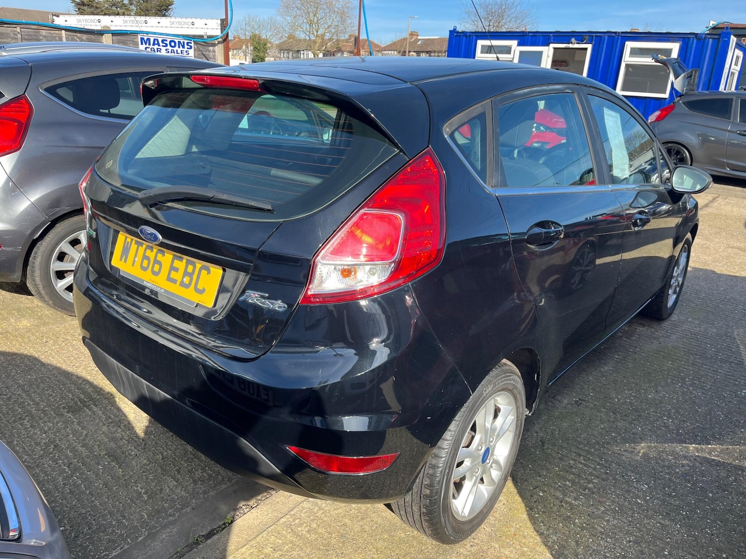 Used Ford Fiesta 2017 for sale - 77237638: Photo 6