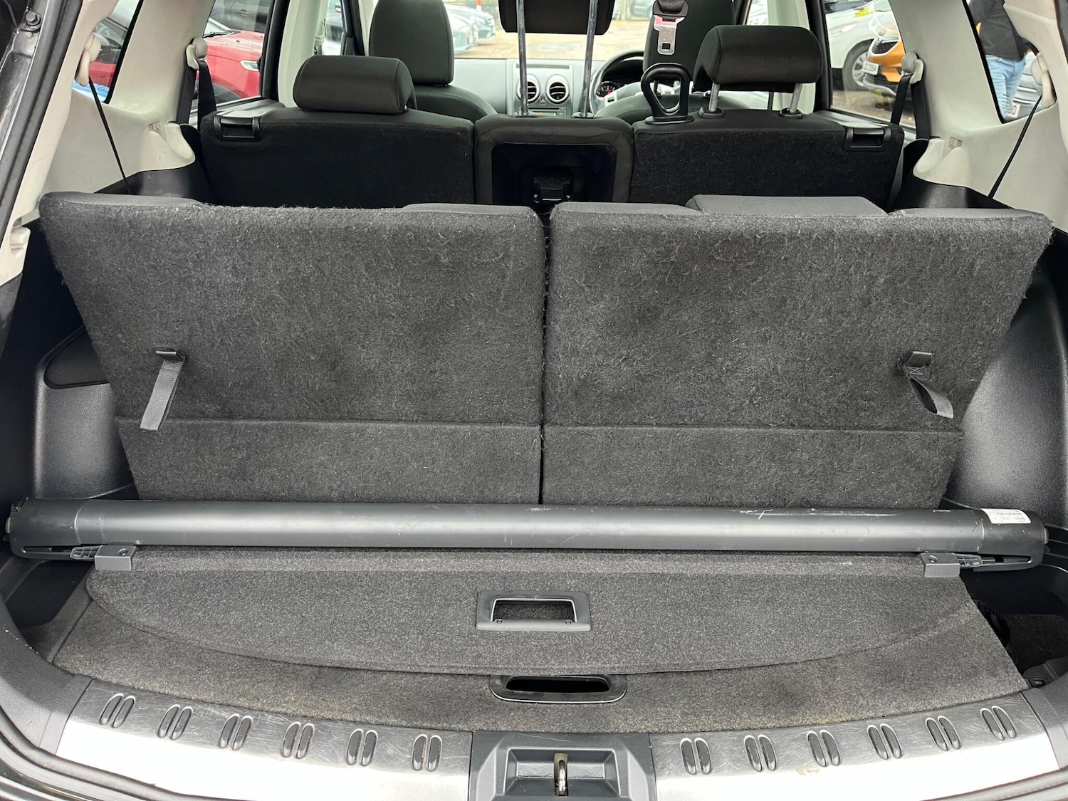 Used Nissan Qashqai+2 2013 for sale - 76473875: Photo 9