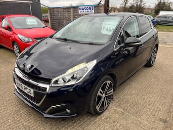 Used Peugeot 208 2016 for sale - 77908888: Photo