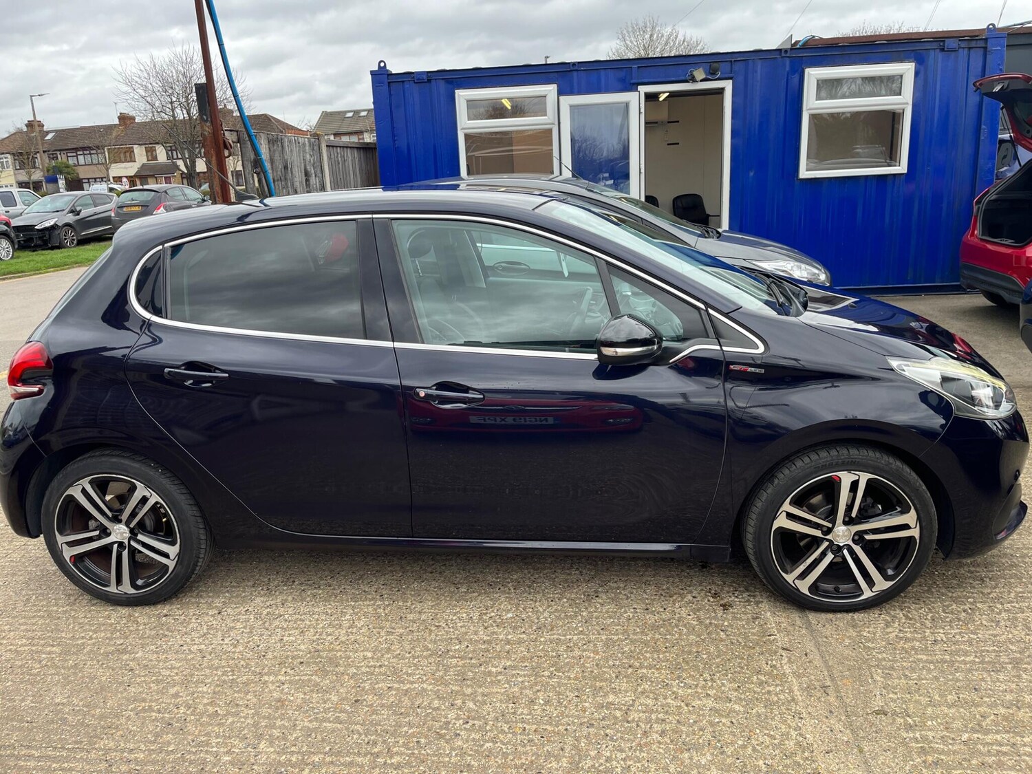 Used Peugeot 208 for sale - 77908888: Photo 7