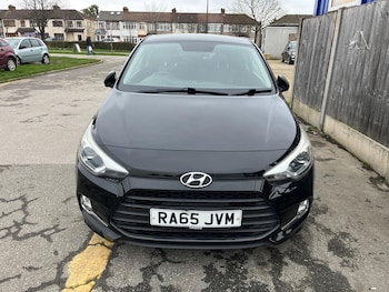 Used Hyundai i20 2016 for sale - 77040265: Photo