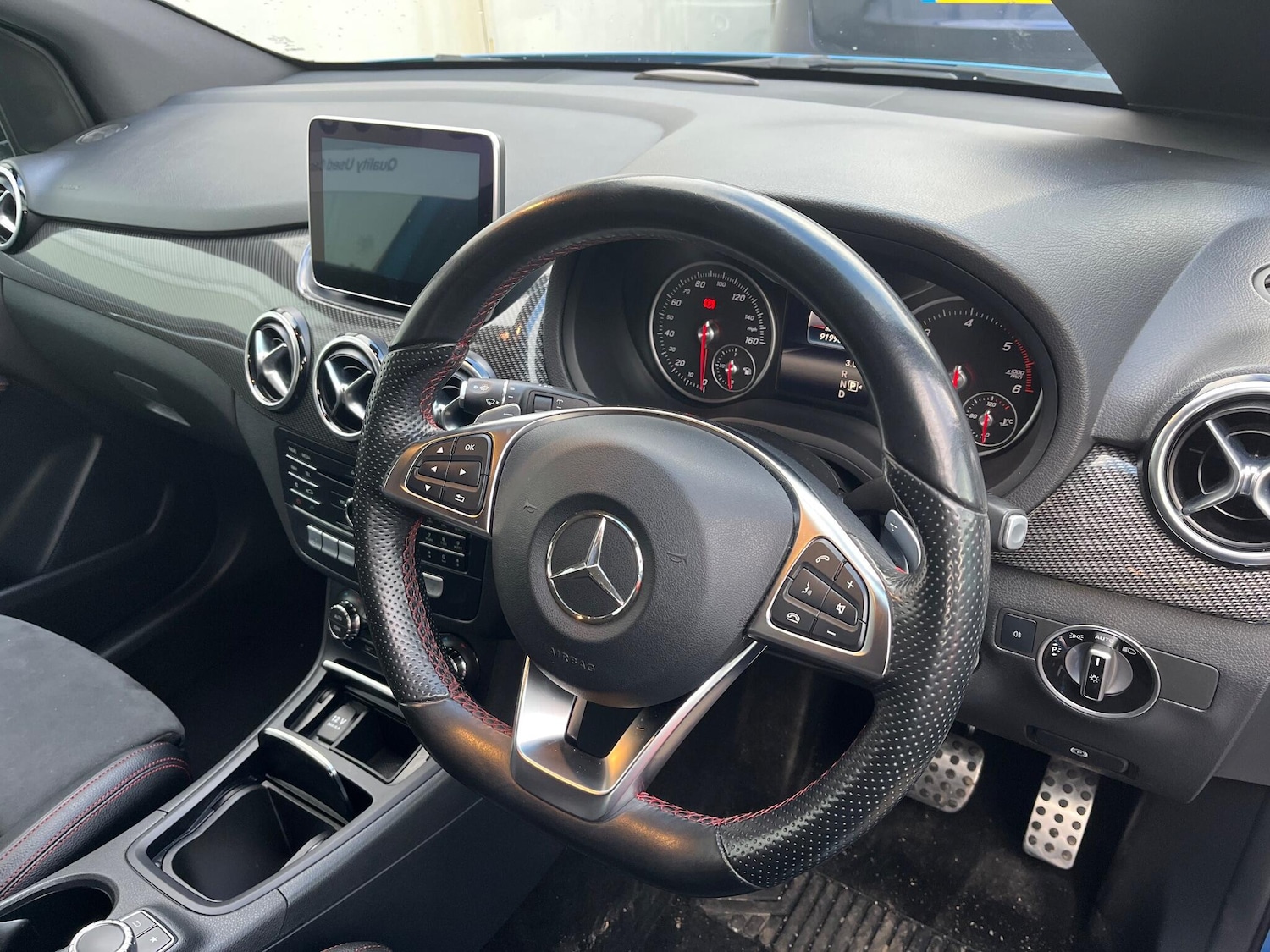 Used Mercedes-Benz B Class 2017 for sale - 77163176: Photo 2
