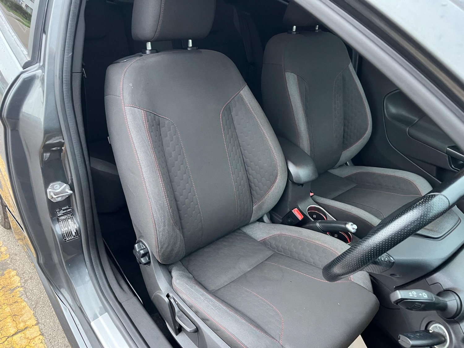 Used Ford Fiesta 2016 for sale - 77970550: Photo 12