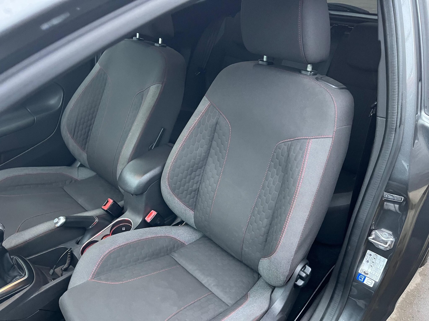 Used Ford Fiesta 2016 for sale - 77970550: Photo 14