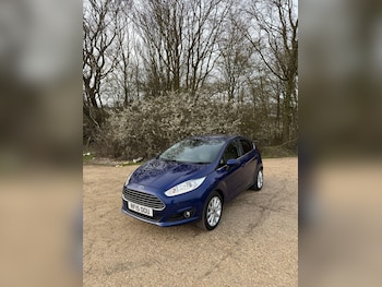Used Ford Fiesta 2015 for sale - 78062792: Photo