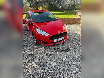 Used Ford Fiesta 2015 for sale - 77992992: Photo