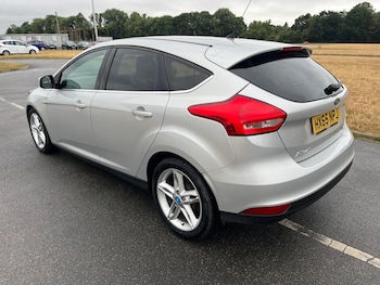 Used Ford Focus 2015 for sale - 75051889: Photo