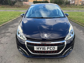 Used Peugeot 208 2016 for sale - 77238590: Photo