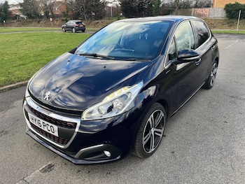 Used Peugeot 208 2016 for sale - 77238590: Photo