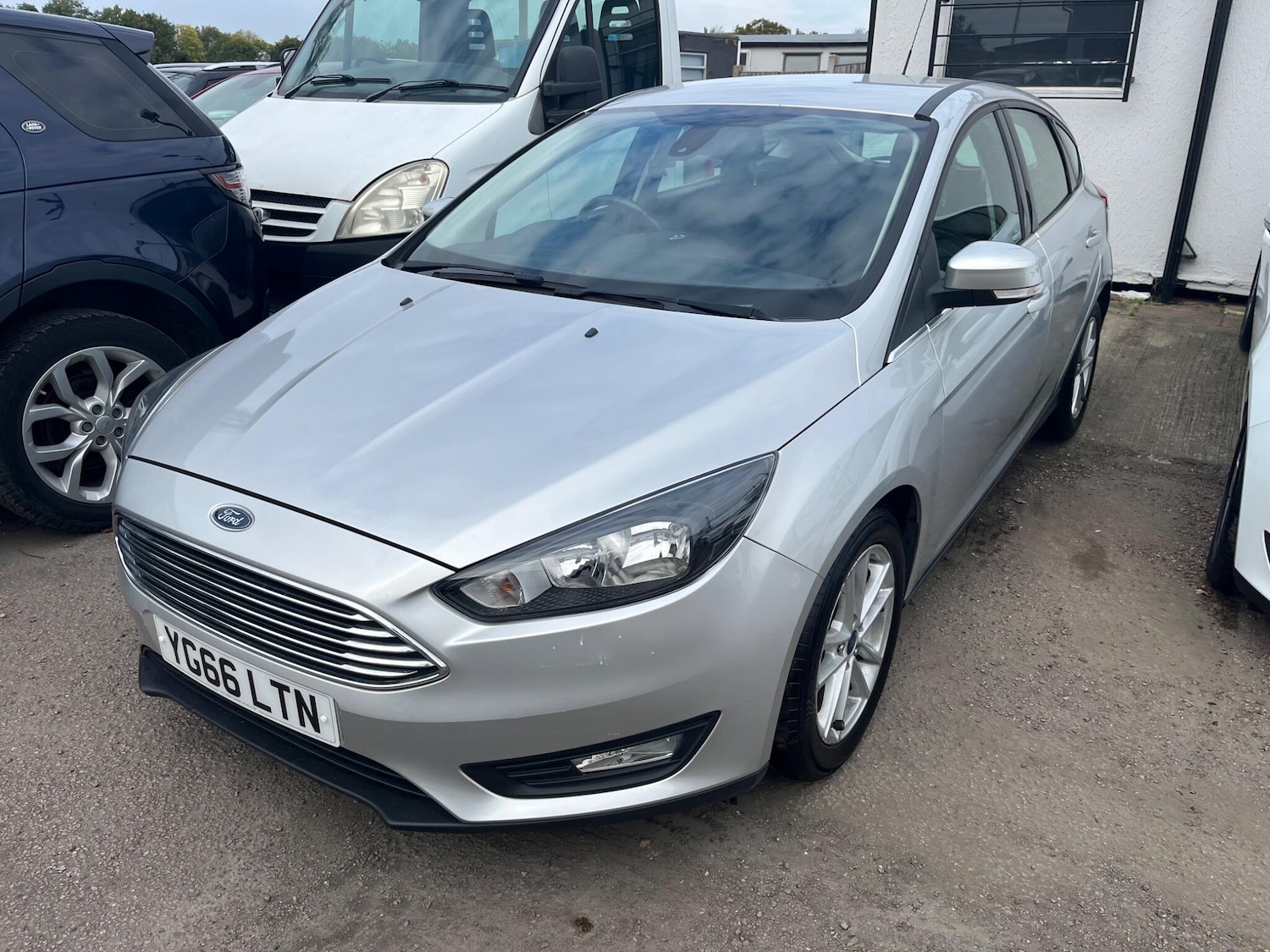 Used Ford Focus 2016 for sale - 76592149: Photo 3