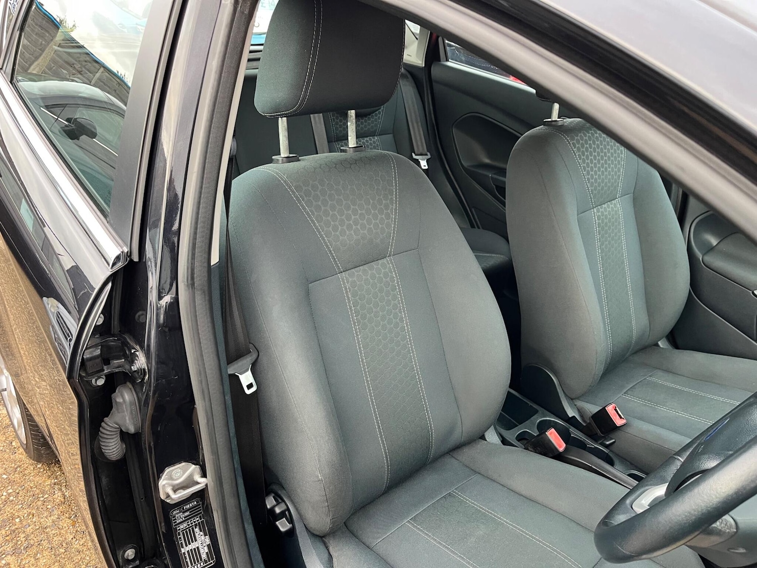 Used Ford Fiesta for sale - 76549883: Photo 11